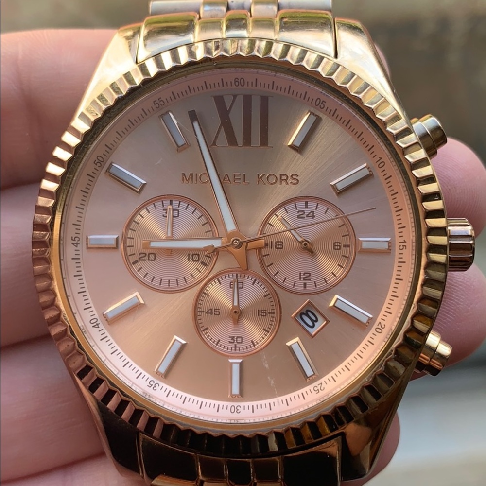 Michael Kors rose gold watch